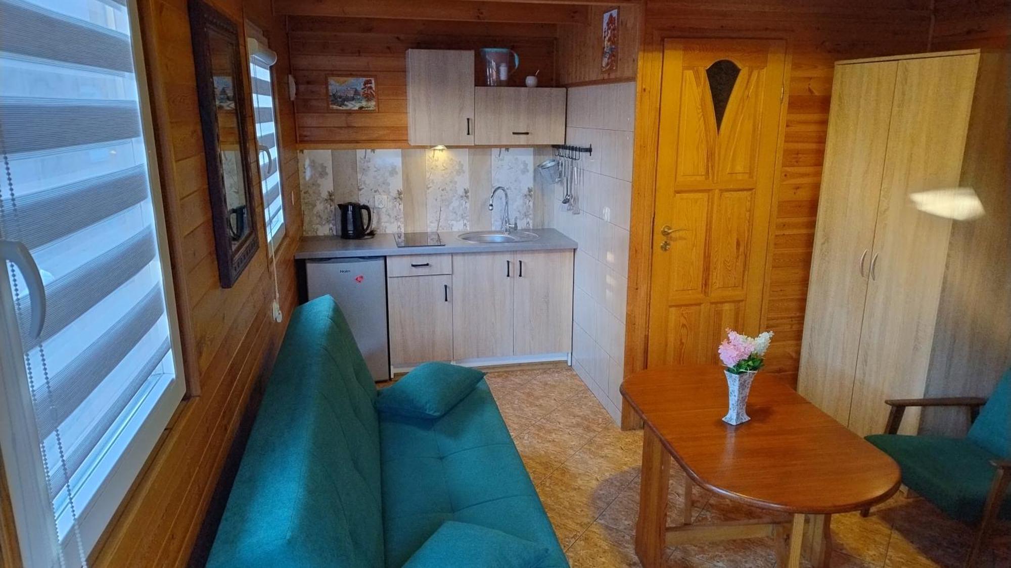 Tajek Villa Стегна Екстериор снимка